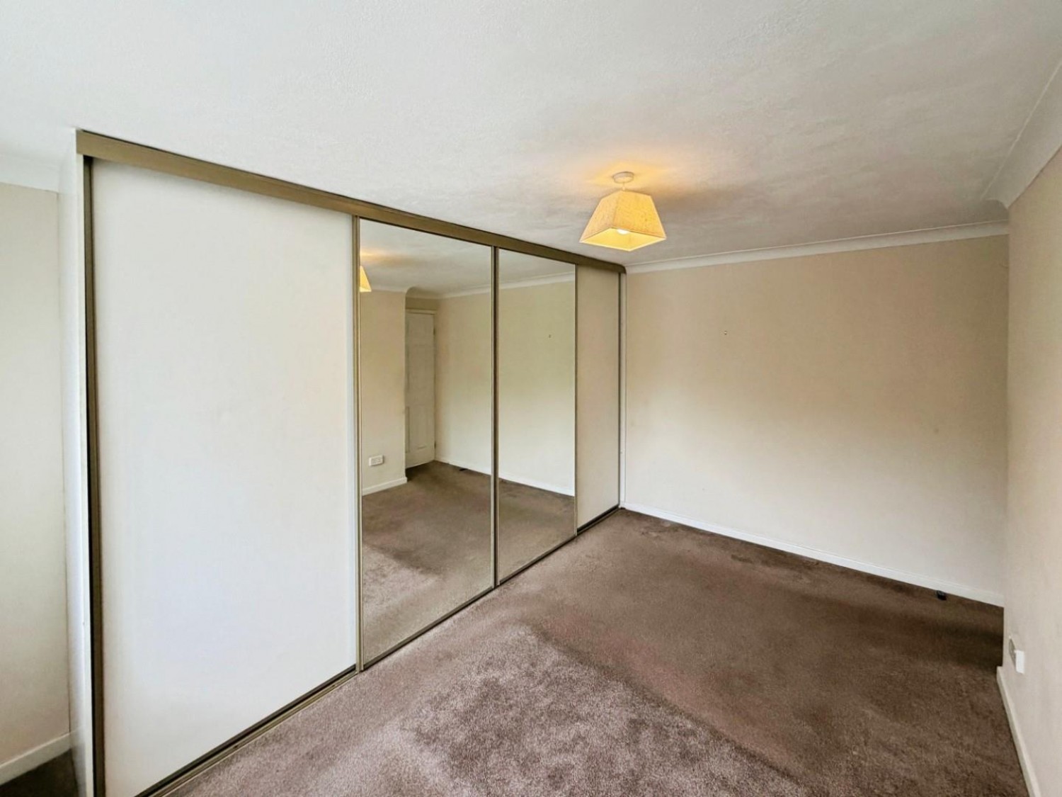 Adam Avenue, Great Sutton