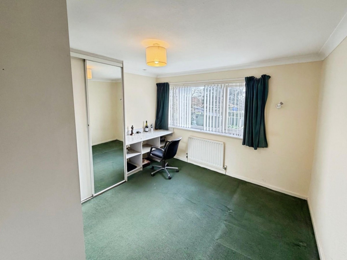 Adam Avenue, Great Sutton