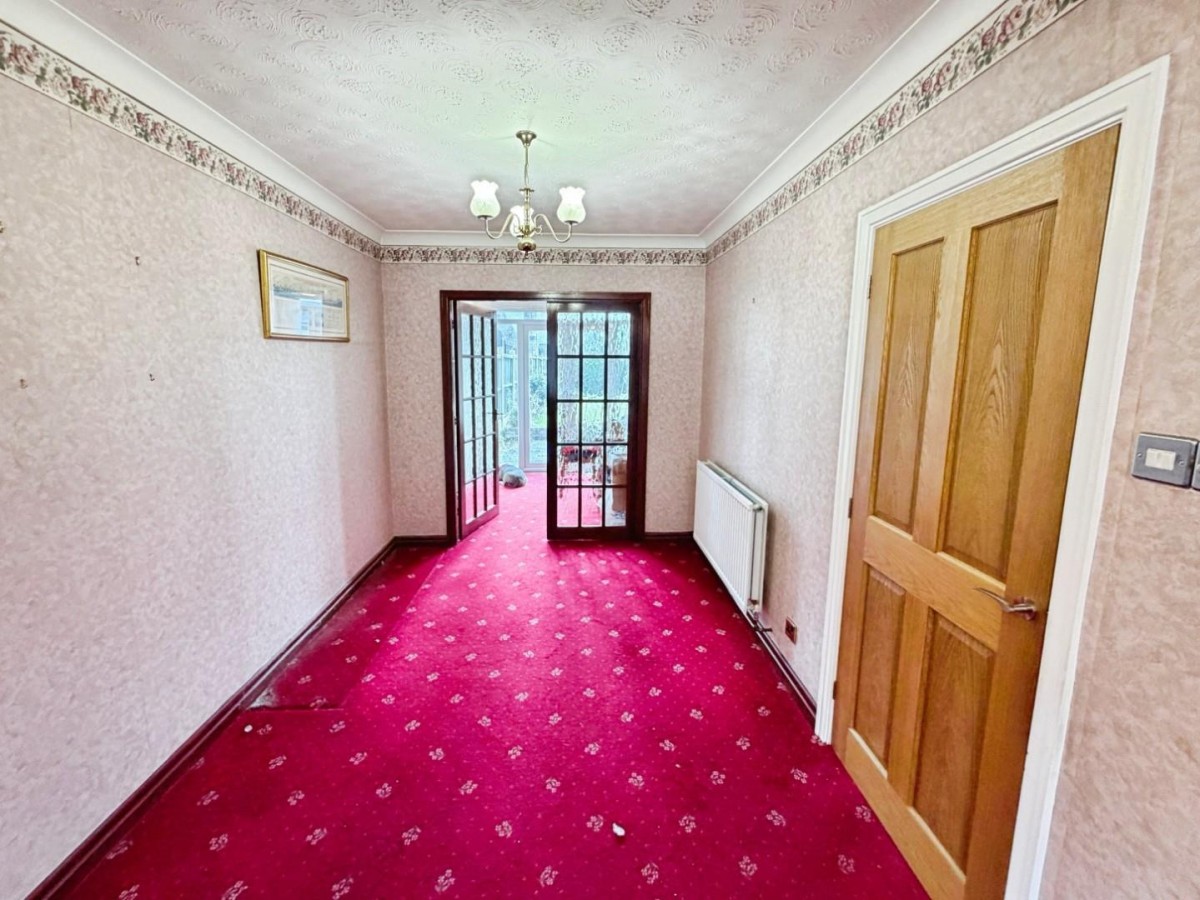 Adam Avenue, Great Sutton