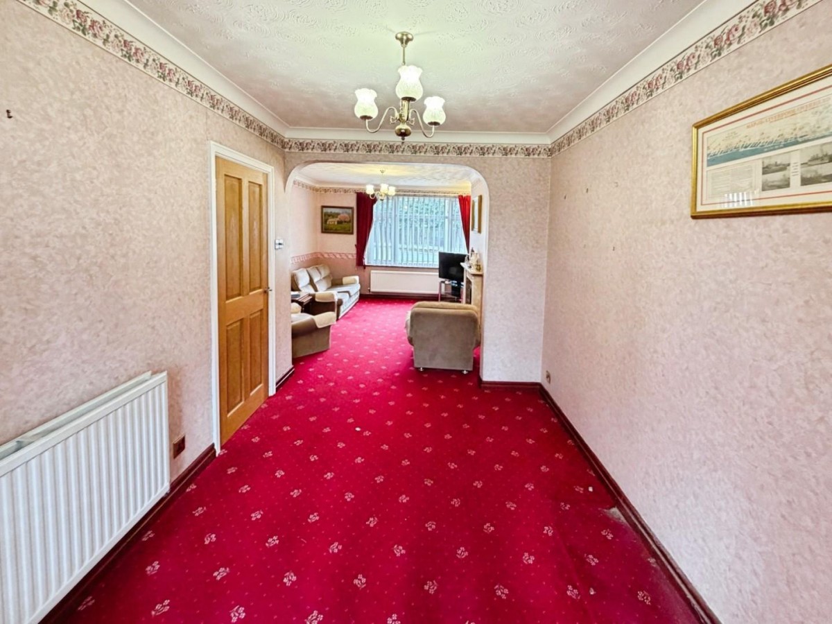 Adam Avenue, Great Sutton