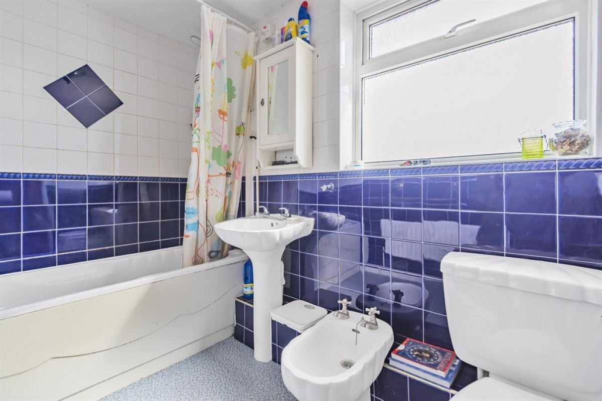 Grange Road, Netley Abbey, SO31 5FH