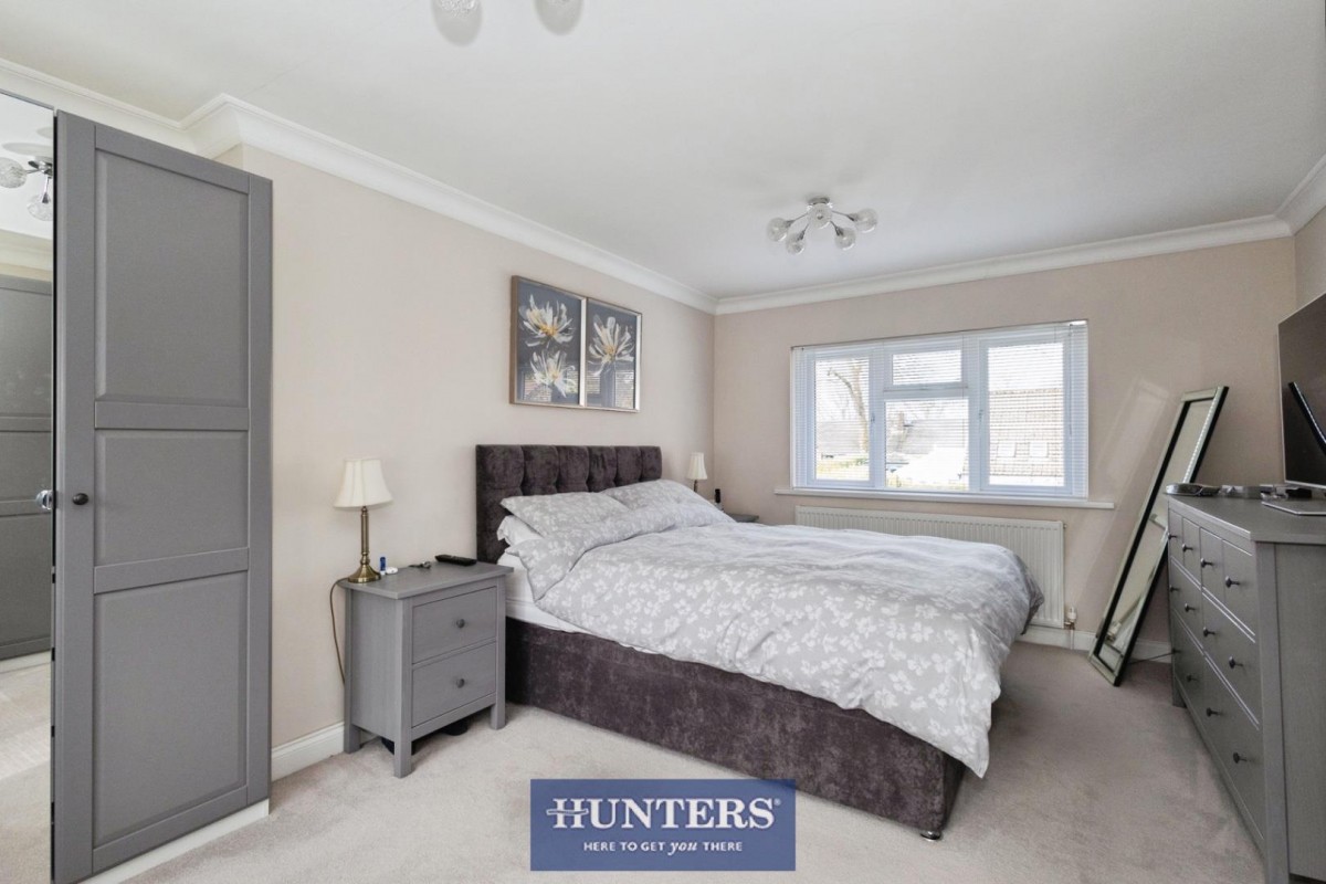 Early Bank, Stalybridge