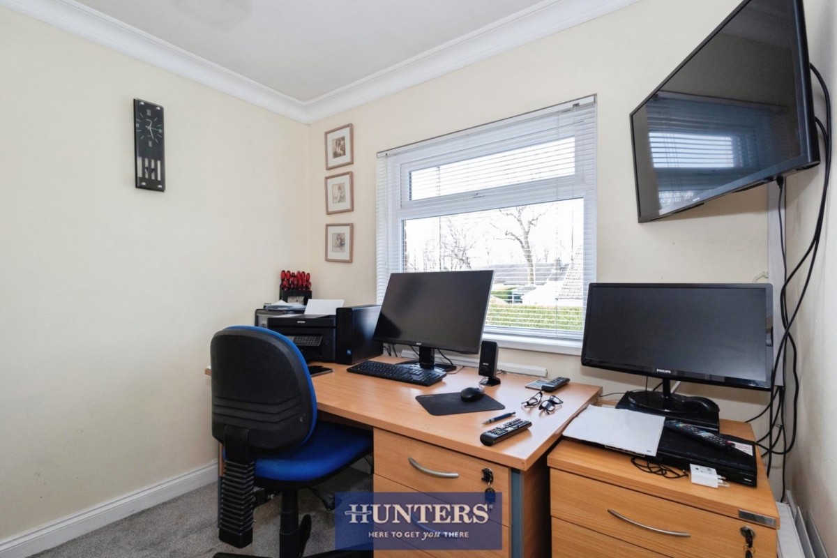 Early Bank, Stalybridge