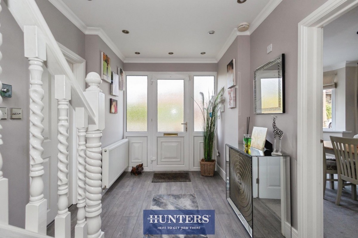 Early Bank, Stalybridge