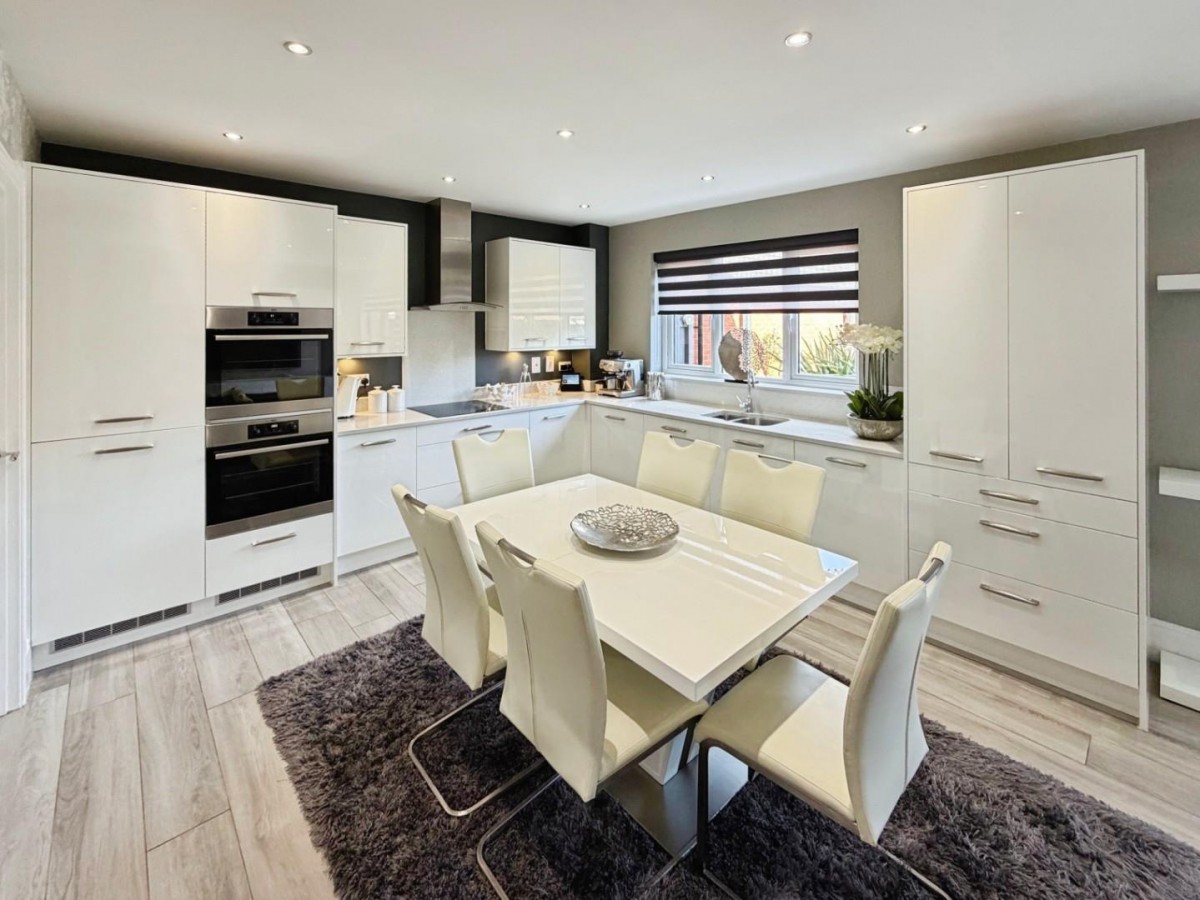 Leamington Road, Little Sutton