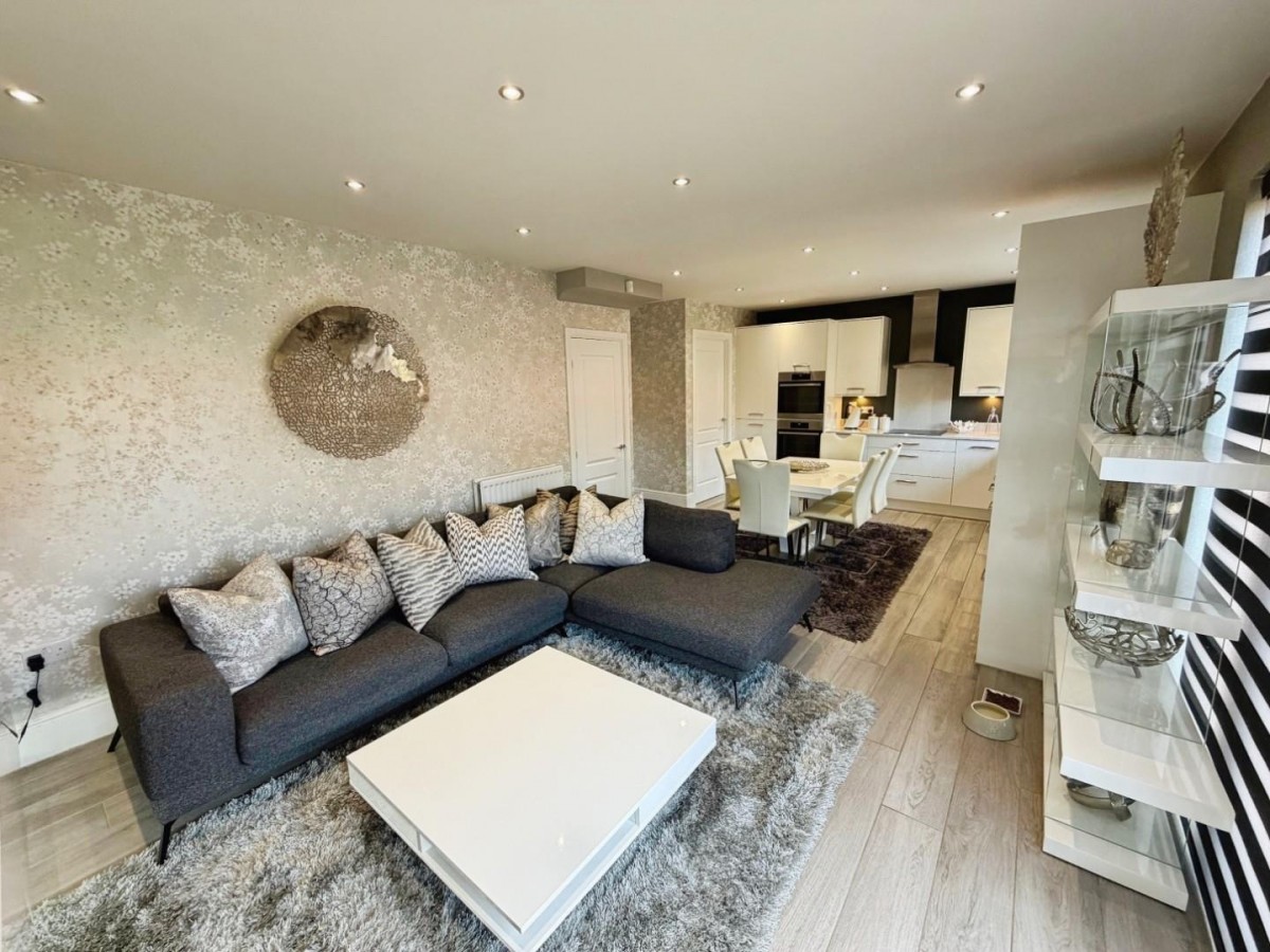 Leamington Road, Little Sutton