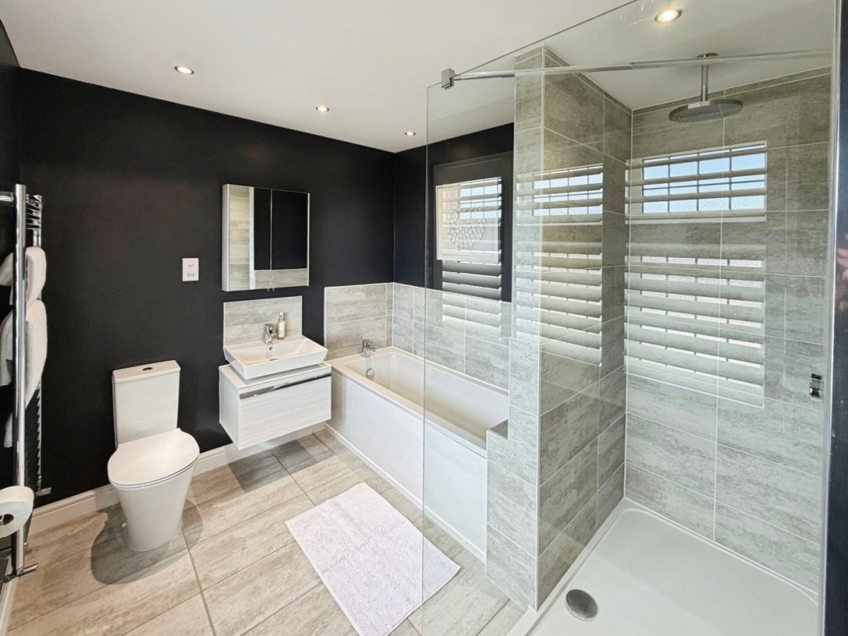 Leamington Road, Little Sutton