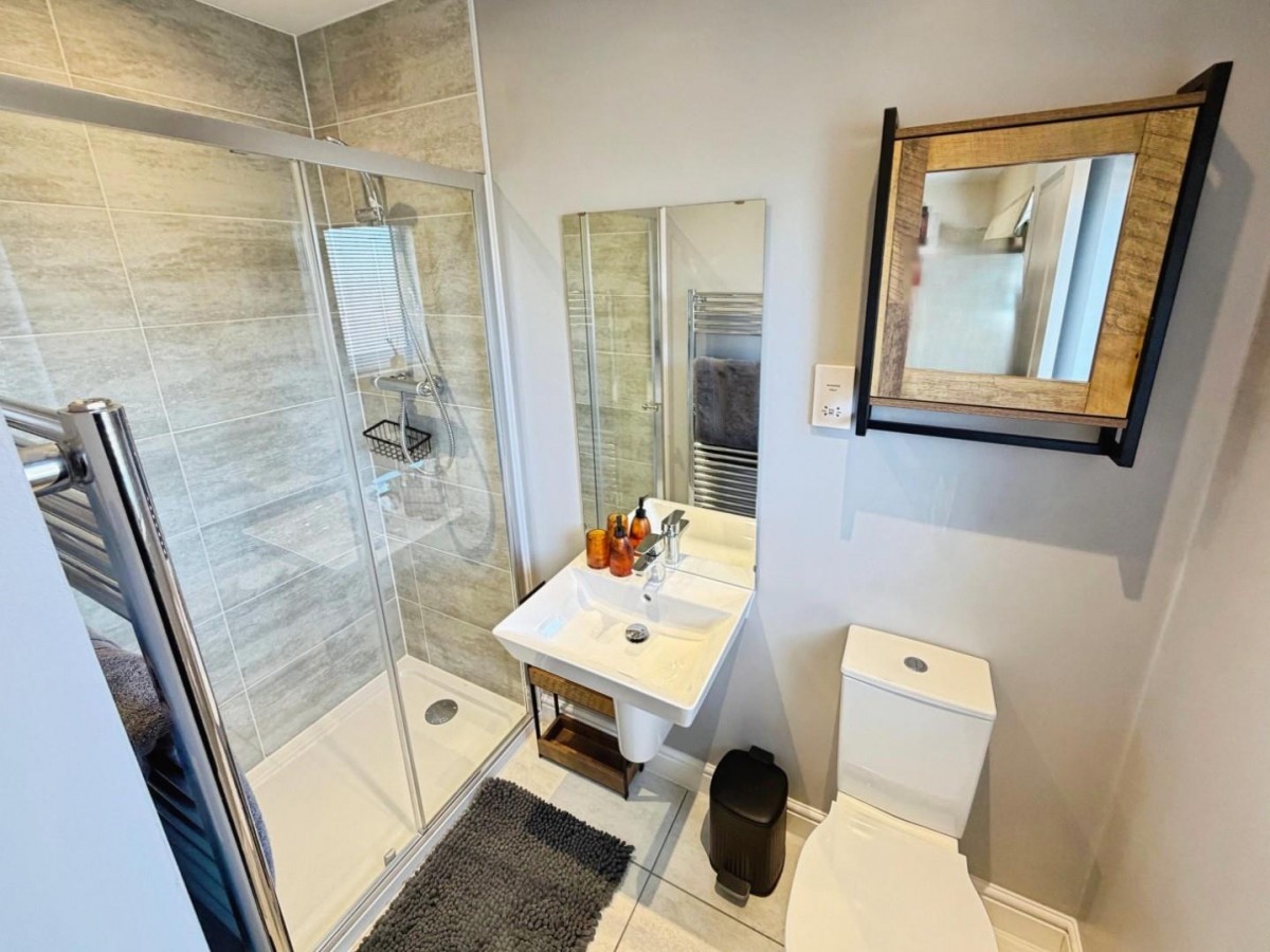 Leamington Road, Little Sutton