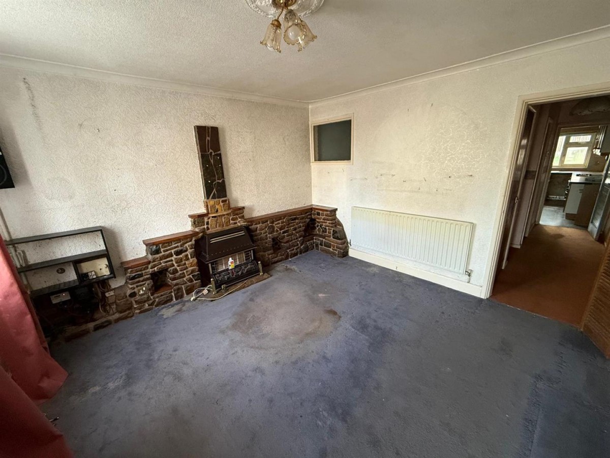 High Street, Wollaston, Stourbridge, DY8 4NY