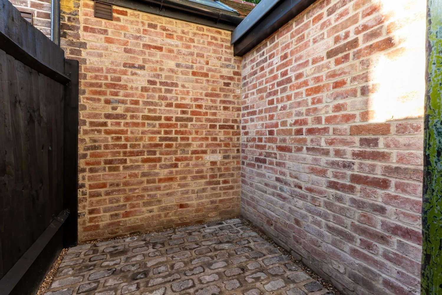 Church Road, Ivinghoe