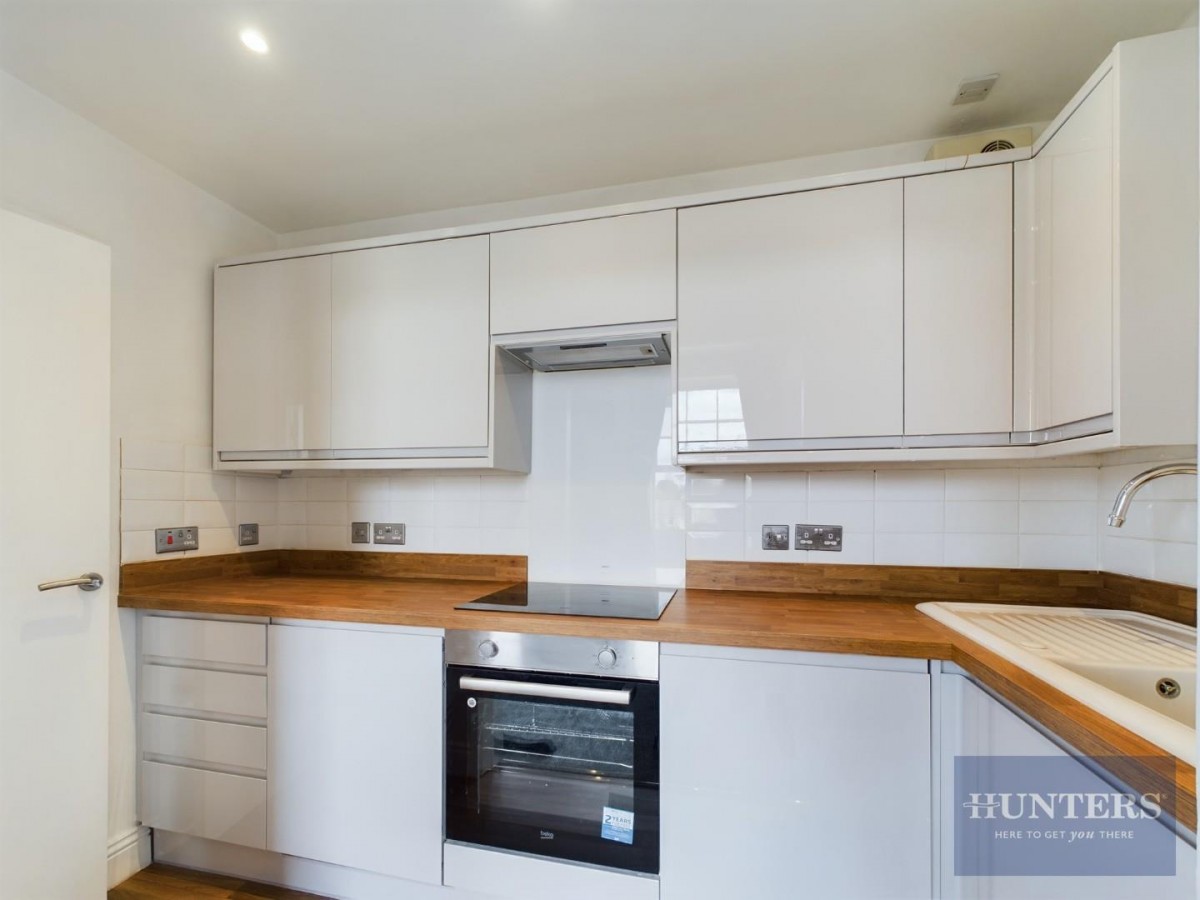 Bath Road, Cheltenham