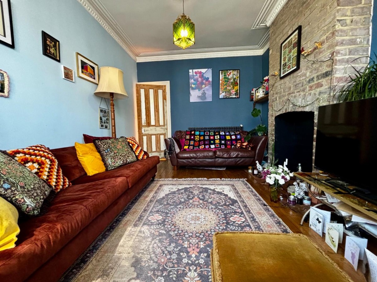 Lansdown Road, Easton, Bristol BS5 0PB
