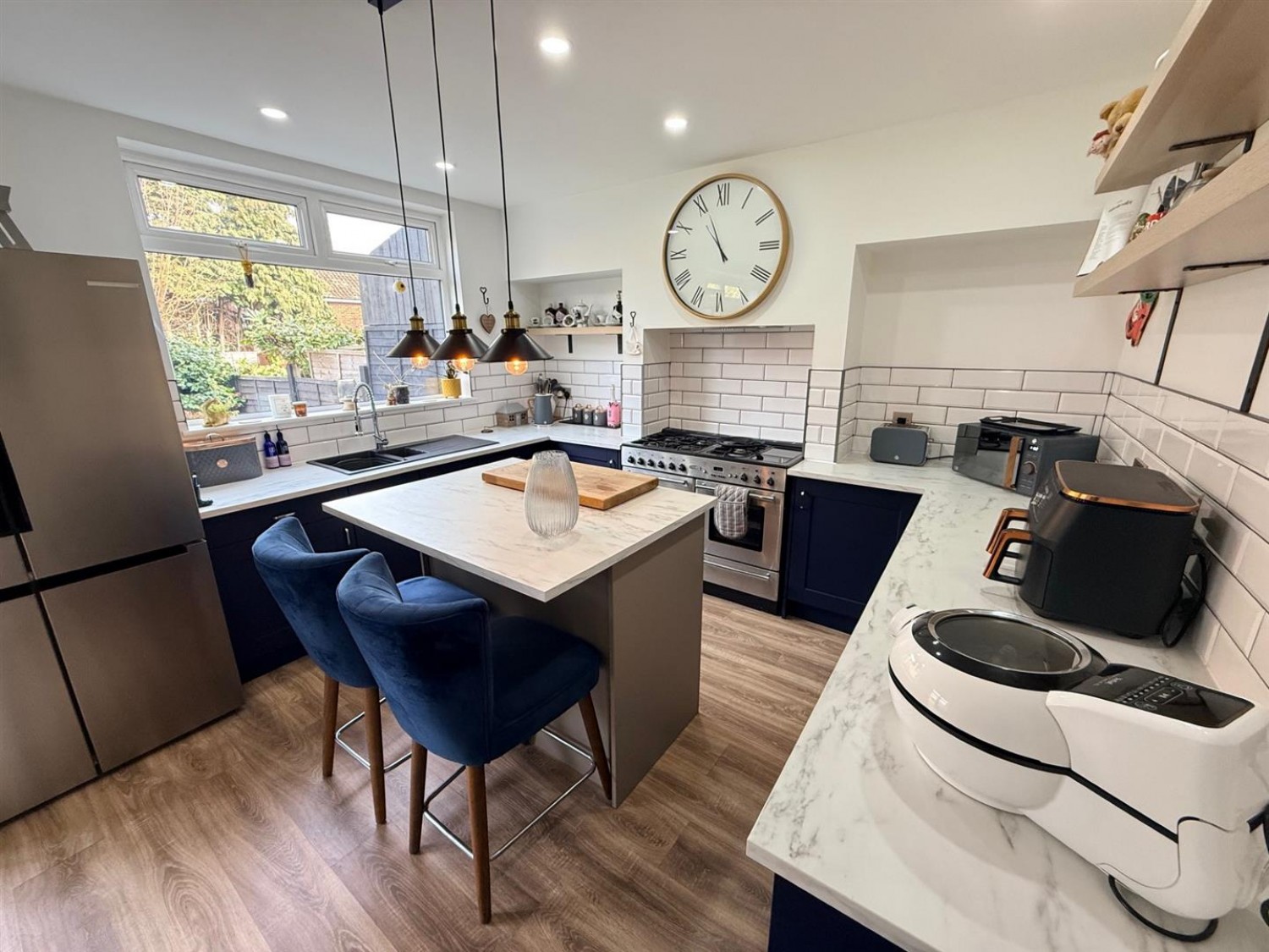 Hanbury Hill, Stourbridge, DY8 1BE