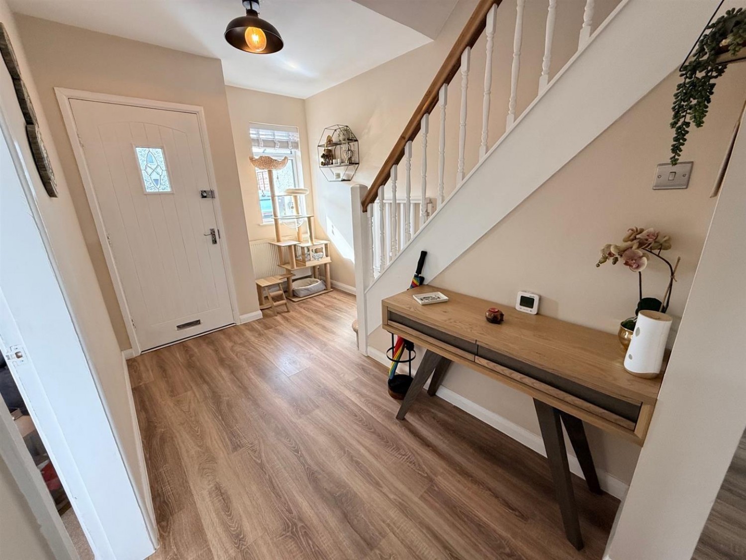 Hanbury Hill, Stourbridge, DY8 1BE