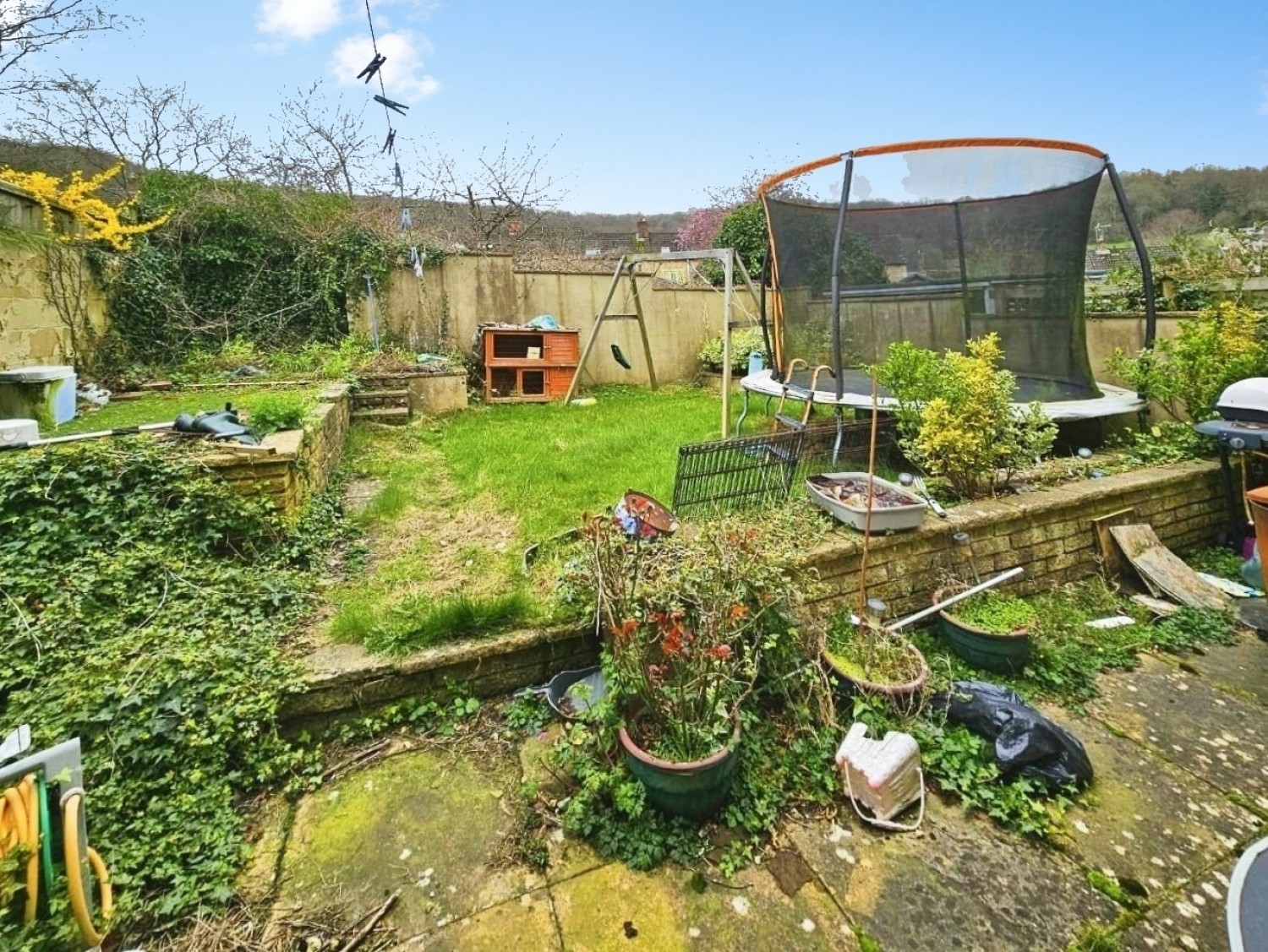 Rangers Avenue, Dursley