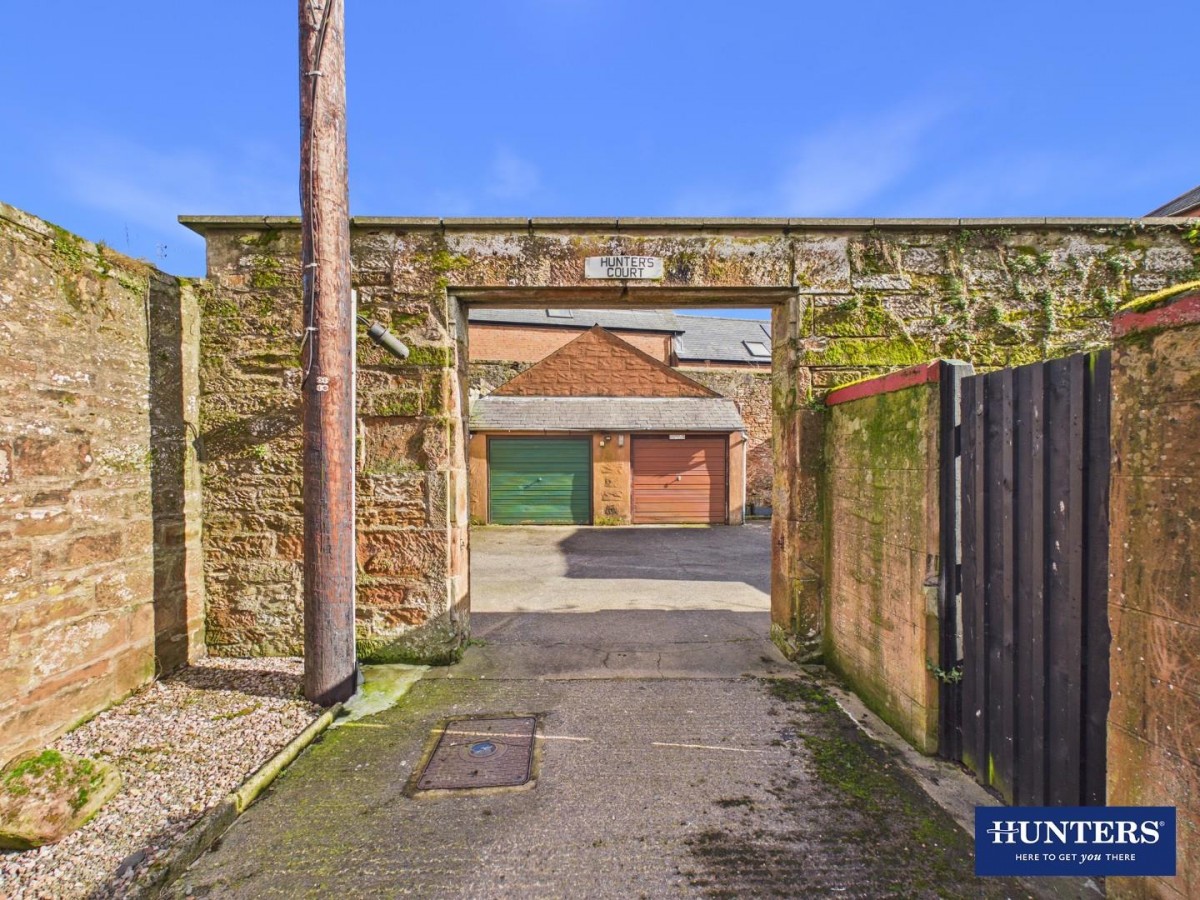 Hunters Court, Carlyles Place, Annan, DG12