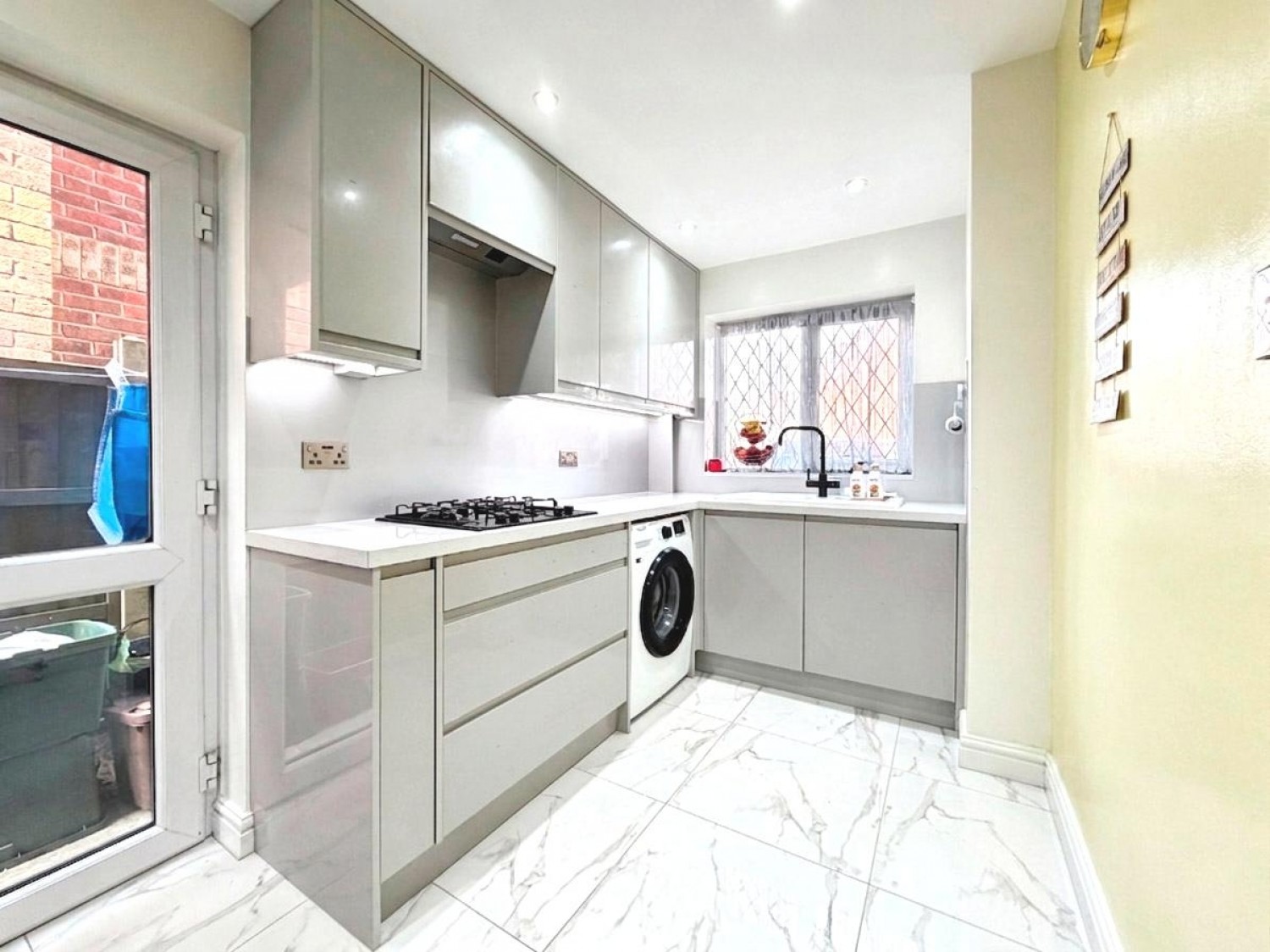 Homemead Drive, Bristol