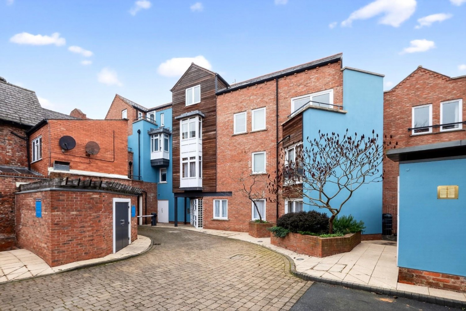 1 bedroom Flat for sale in St. Denys Court, Walmgate, York