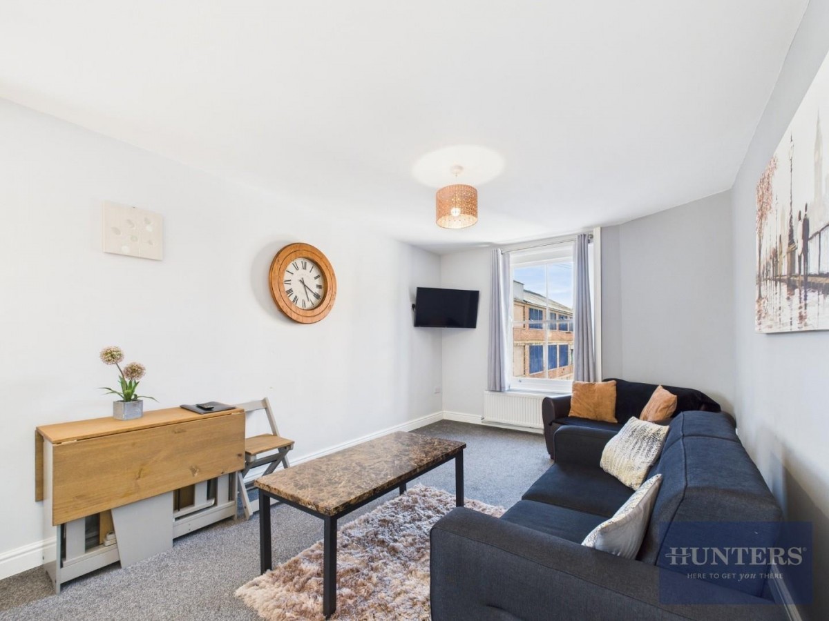 Flat 4, 164 Southgate Street, Gloucester