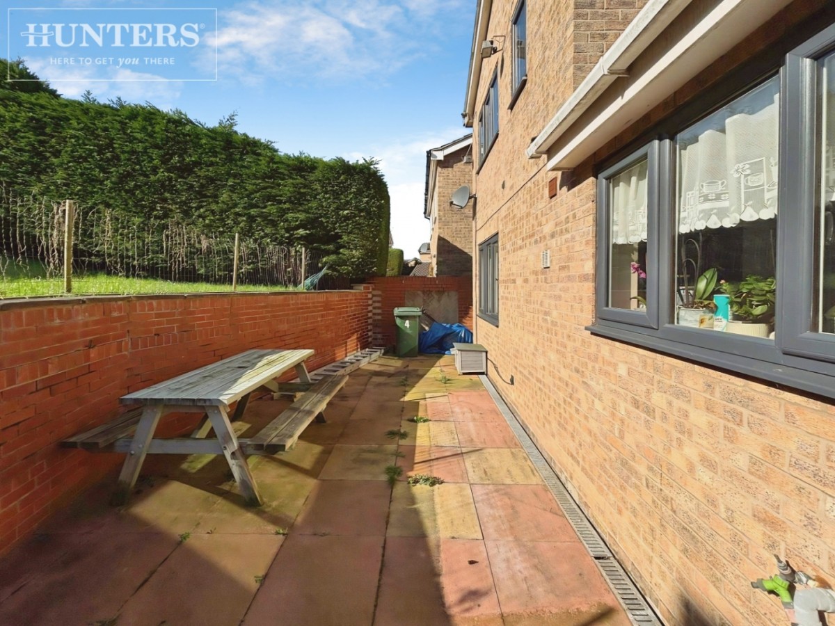 Ravenshaw Close, Redbrook, Barnsley, S75