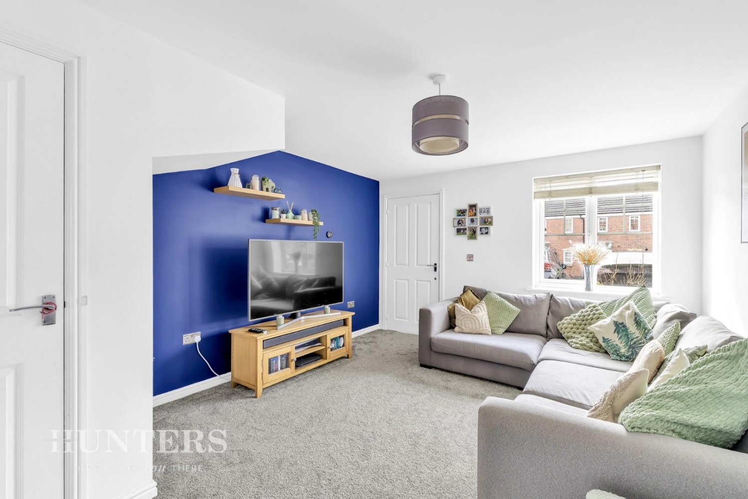 3 bedroom House for sale in Wayfarers Way, Wardle, OL12 9EQ