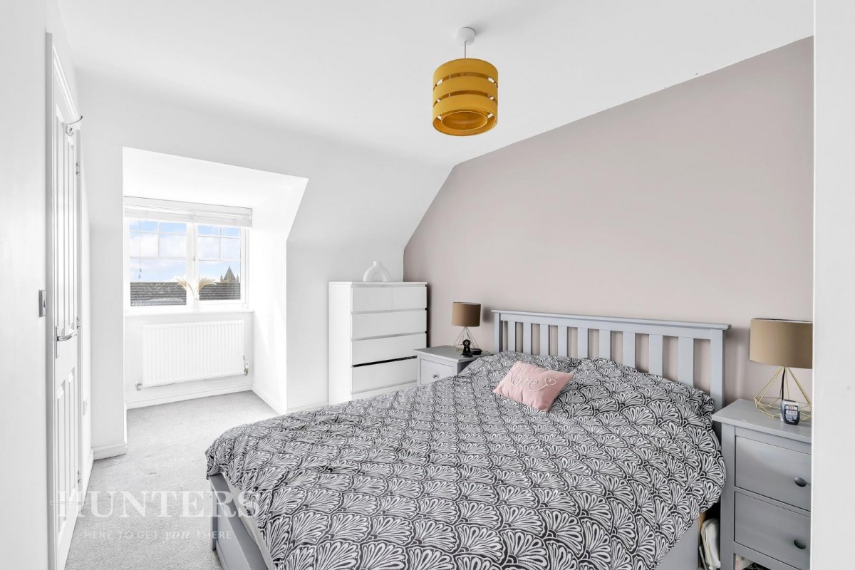Wayfarers Way, Wardle, OL12 9EQ