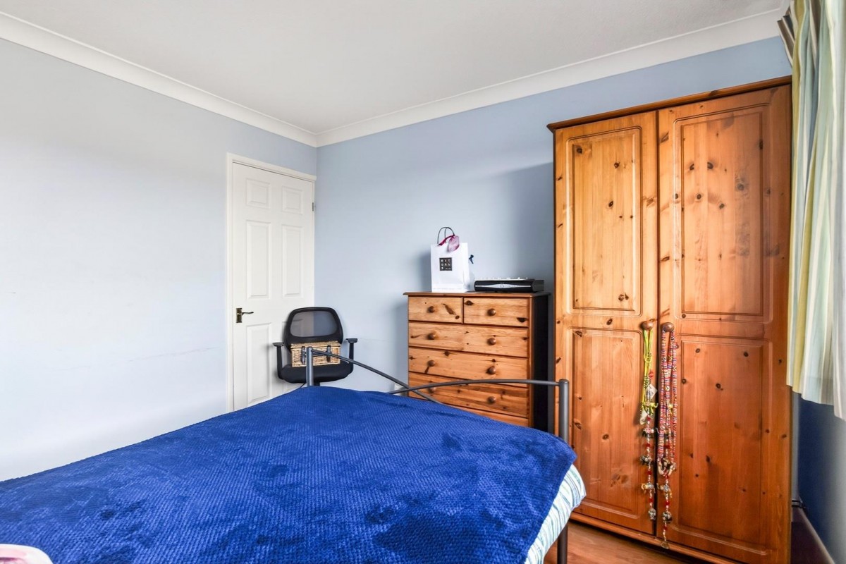 Rosamond Drive, Sheffield, S17 4LW