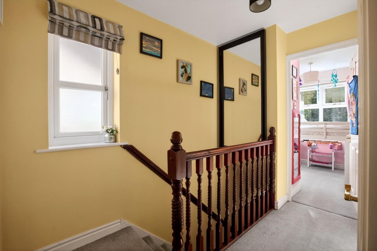 Periwood Lane, Woodseats, Sheffield, S8 0HP