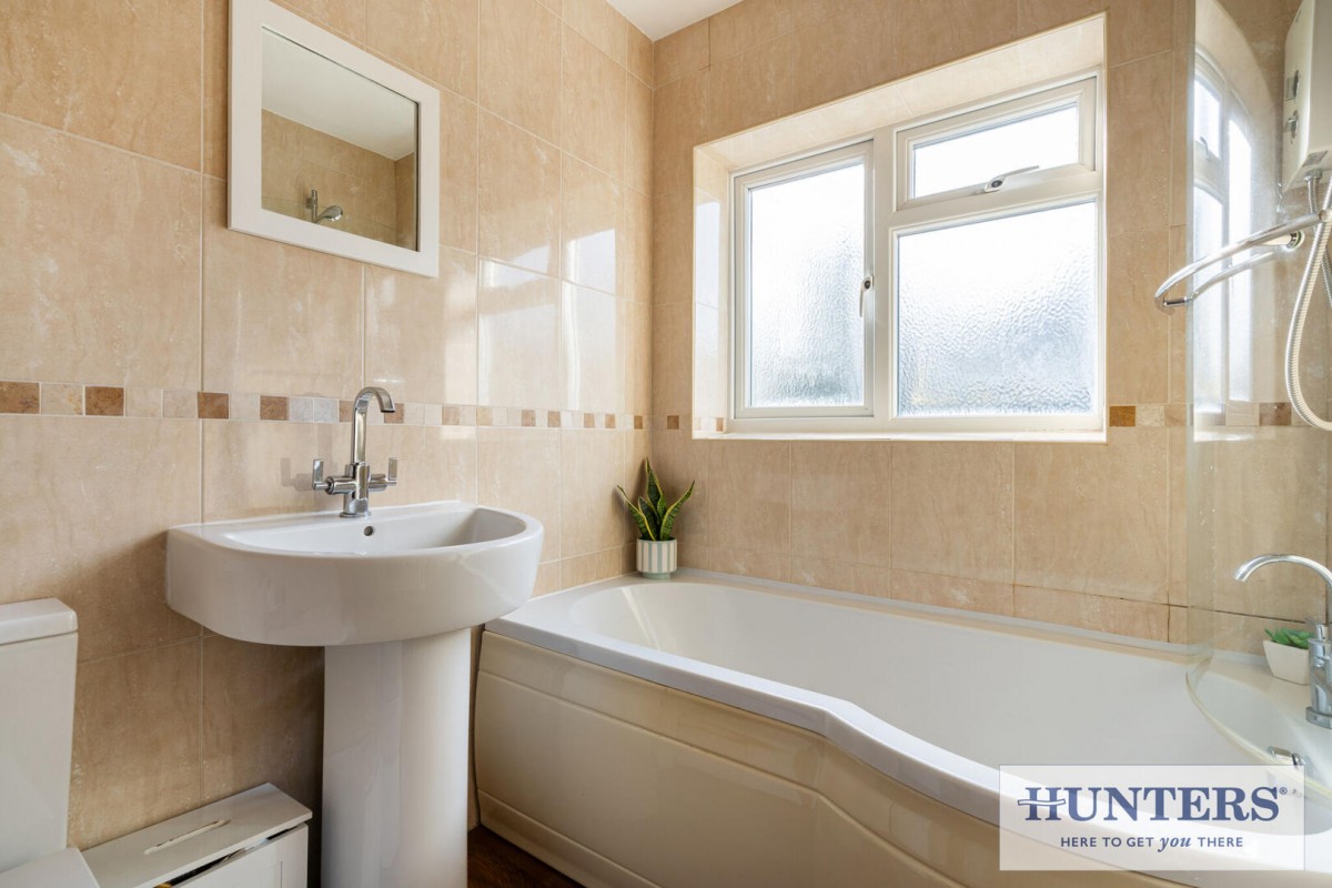 Woodhill Grove, Leeds