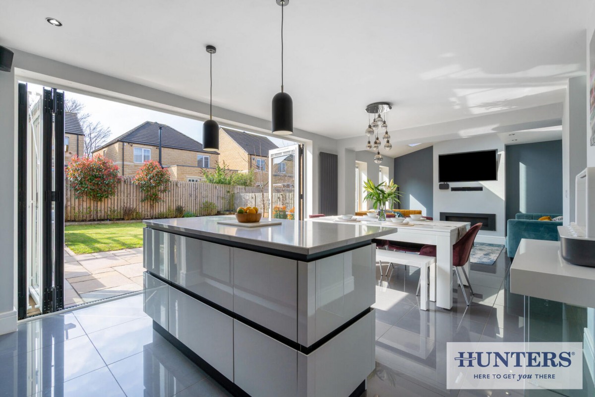 West Wood View, Apperley Bridge, Bradford