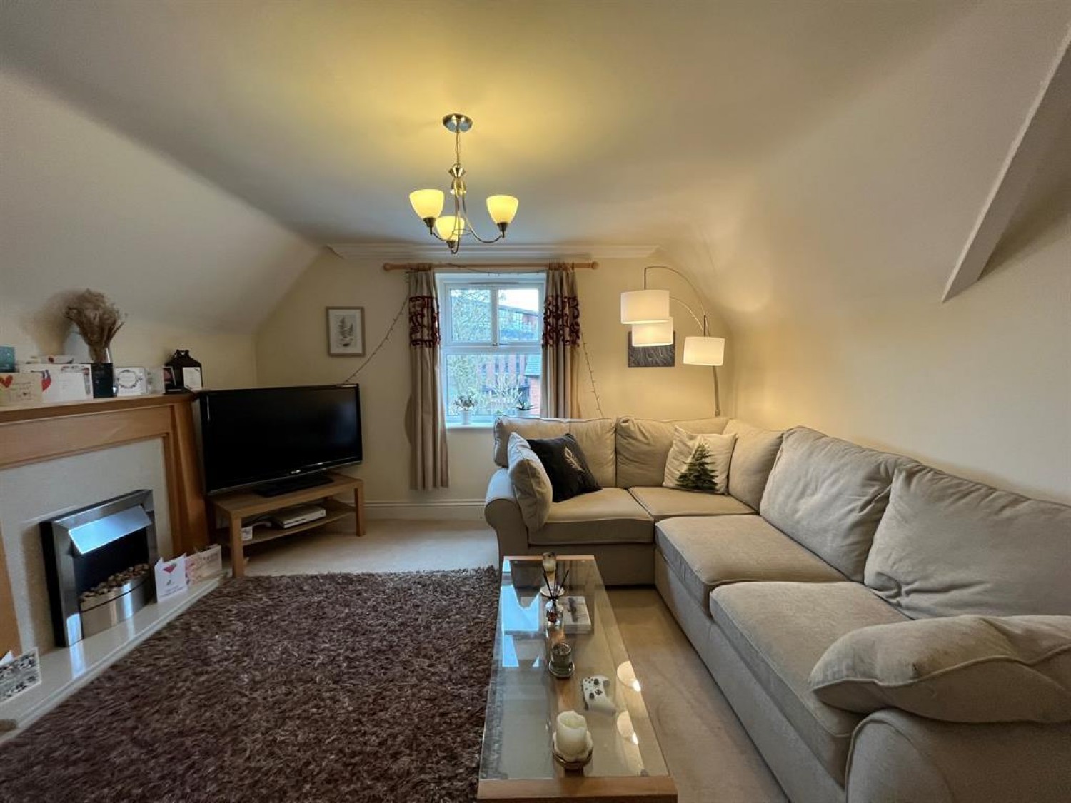 Metchley Lane, Birmingham, B17 0HT