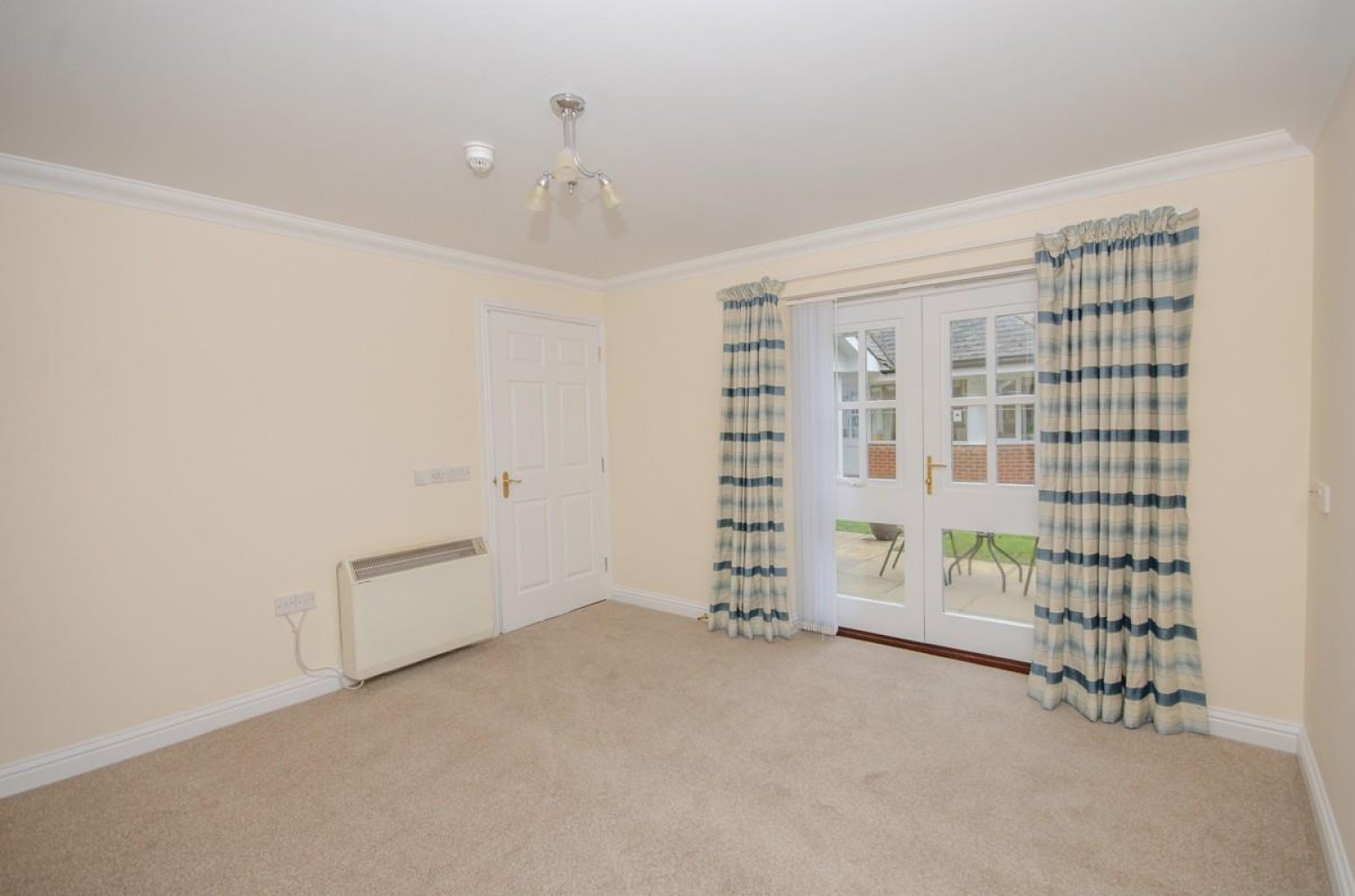 2 bedroom Flat for sale in Sycamore House, Woodland Court, Partridge Drive, Bristol, BS16 2RD