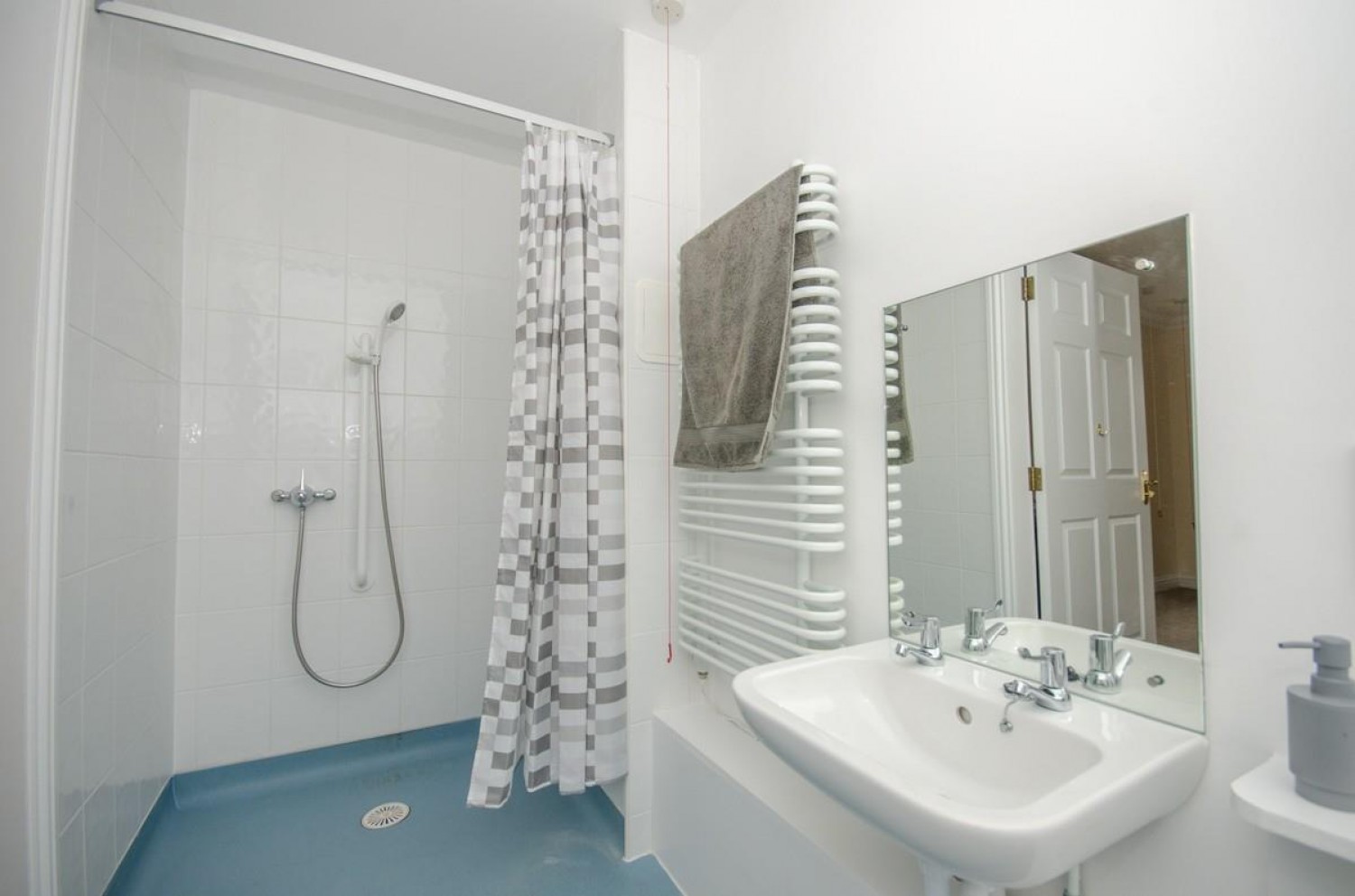 2 bedroom Flat for sale in Sycamore House, Woodland Court, Partridge Drive, Bristol, BS16 2RD