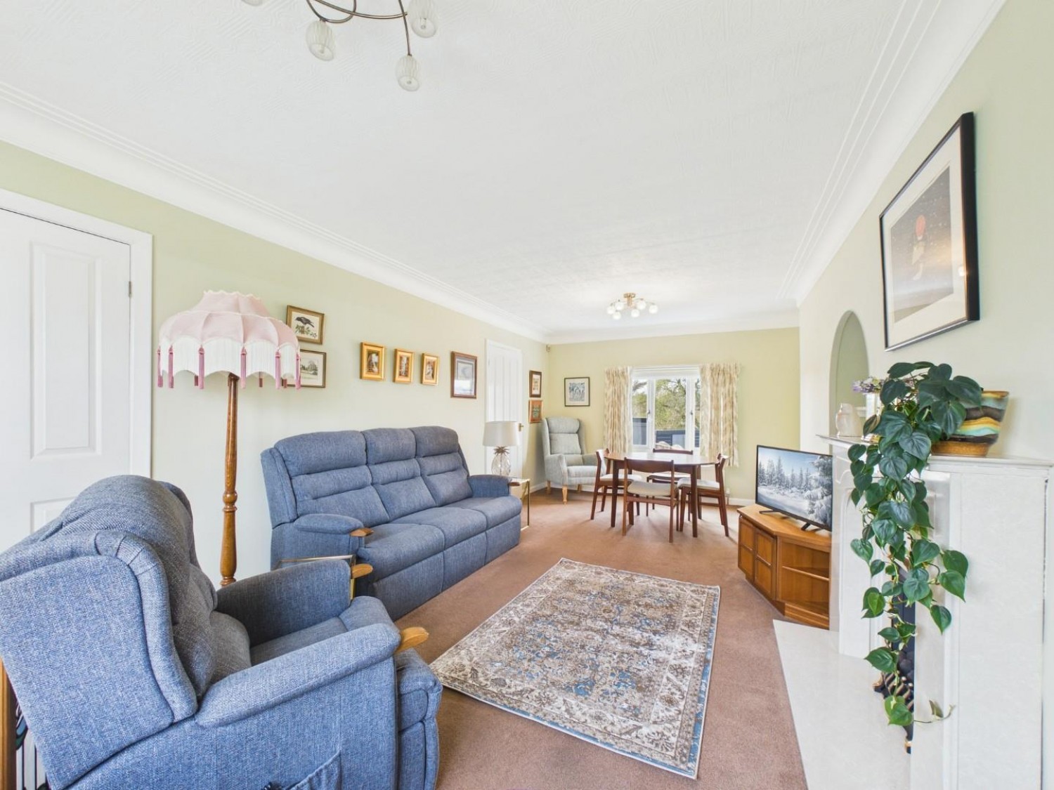 Leeds Road, Thackley, Bradford