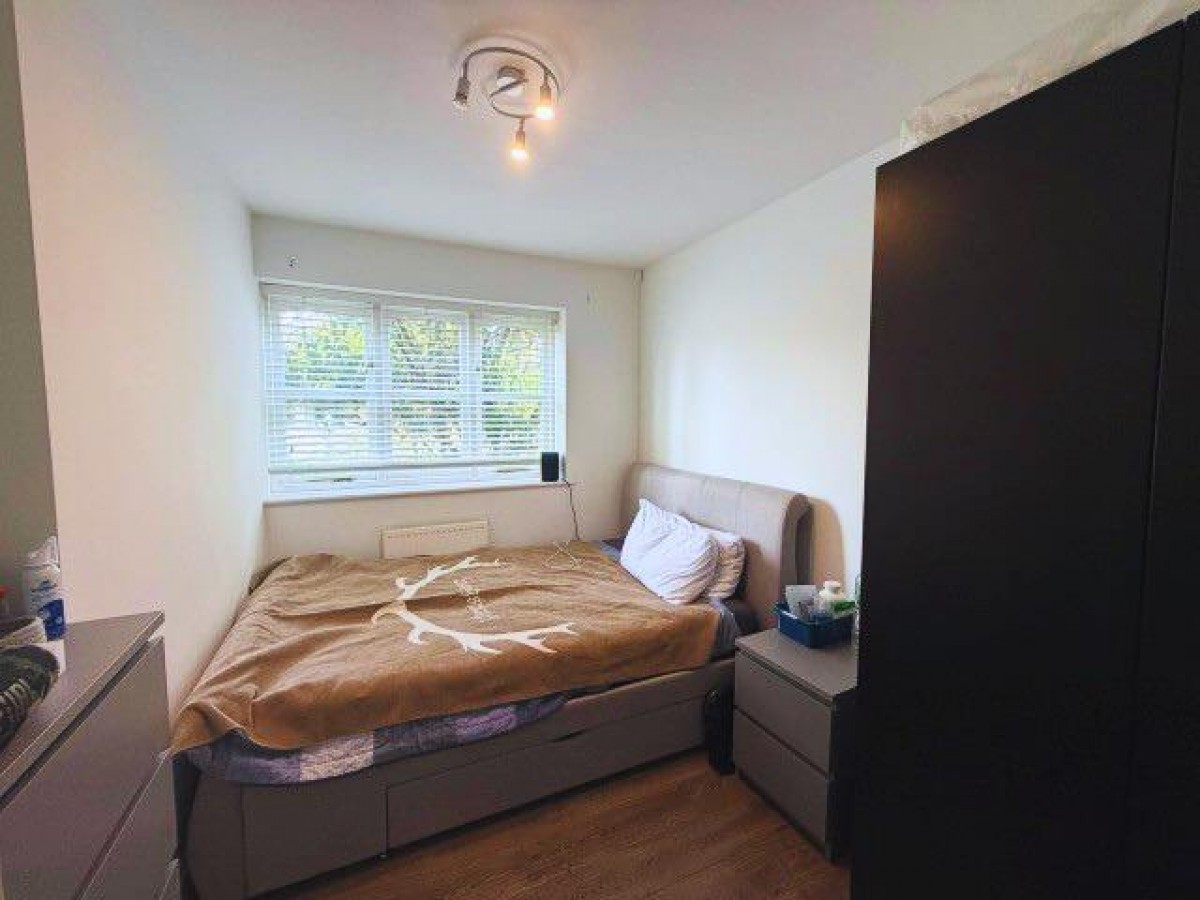 Uxbridge Road, Hatch End