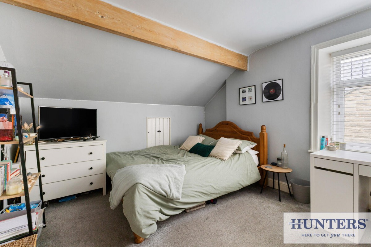 High Street, Yeadon, Leeds