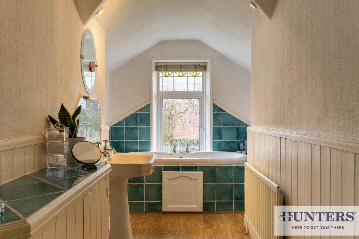 High Street, Yeadon, Leeds