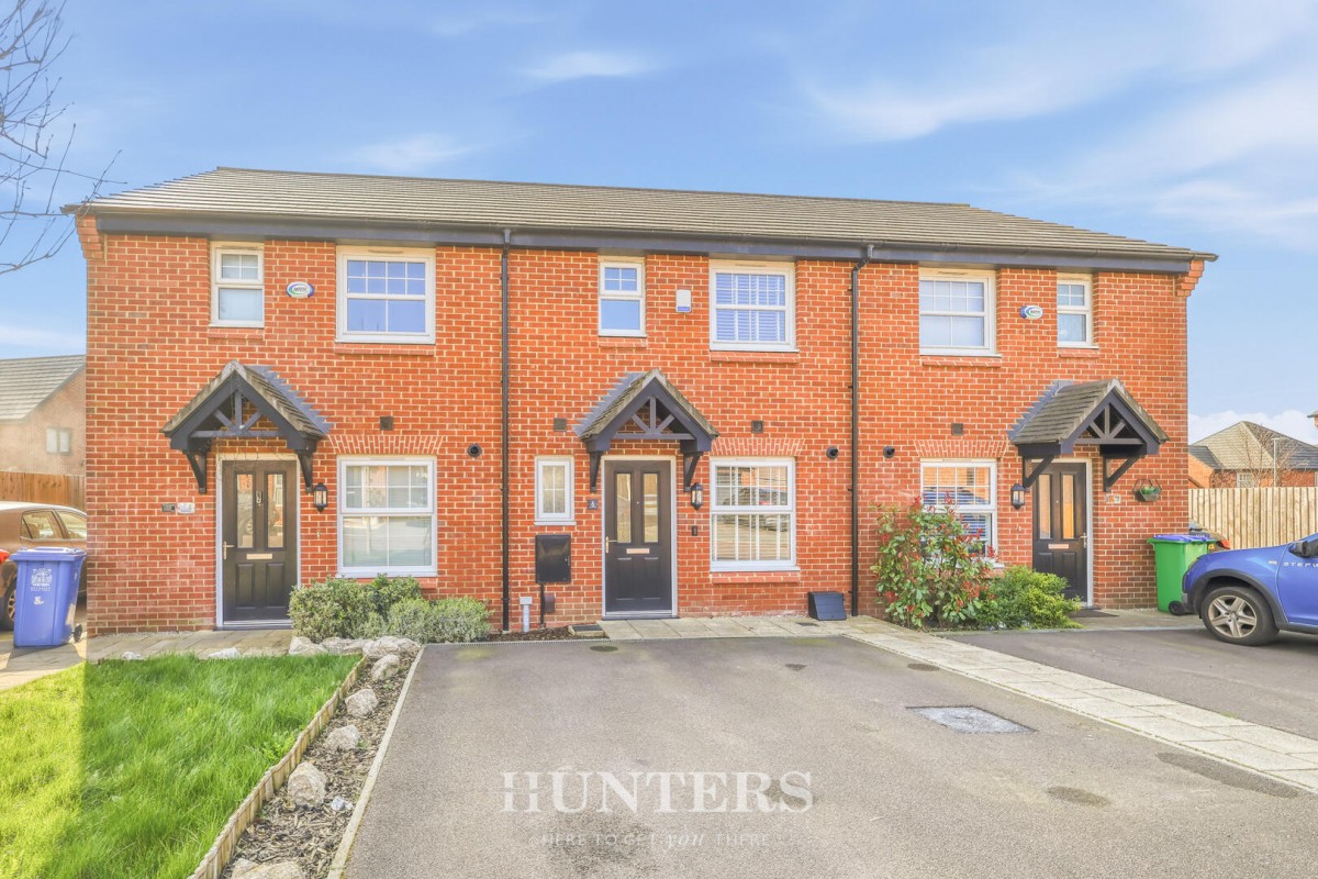 Weave Close, Middleton, Manchester, M24