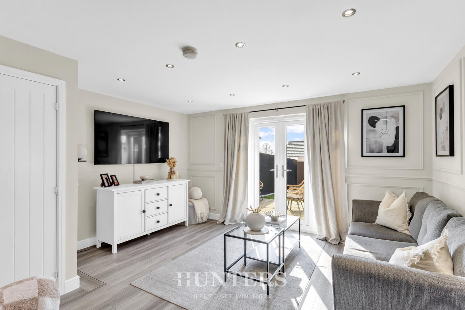 Weave Close, Middleton, Manchester, M24