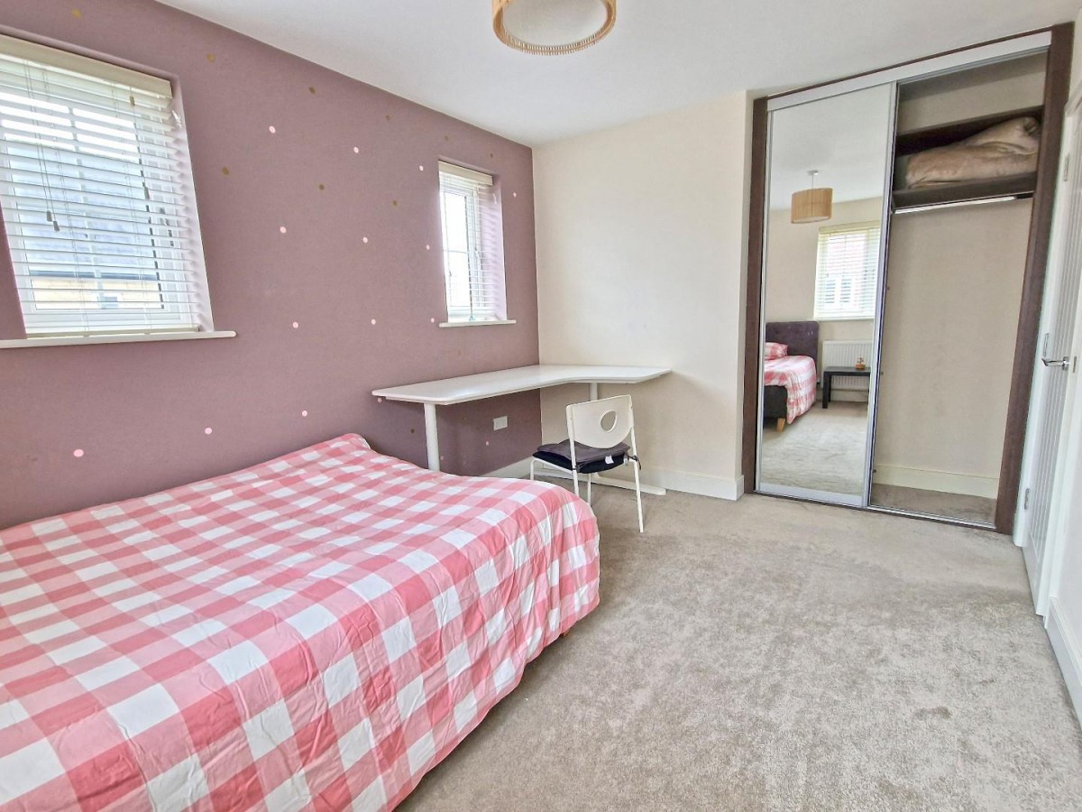 Whitelands Way, Bicester