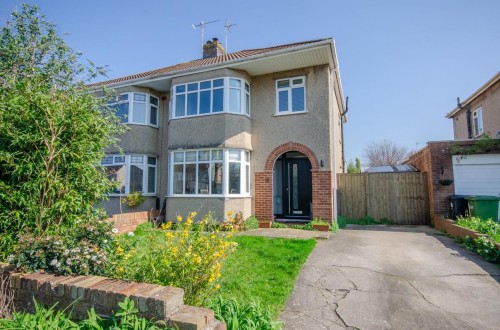 Queensholm Drive, Downend,, Bristol, BS16 6LA