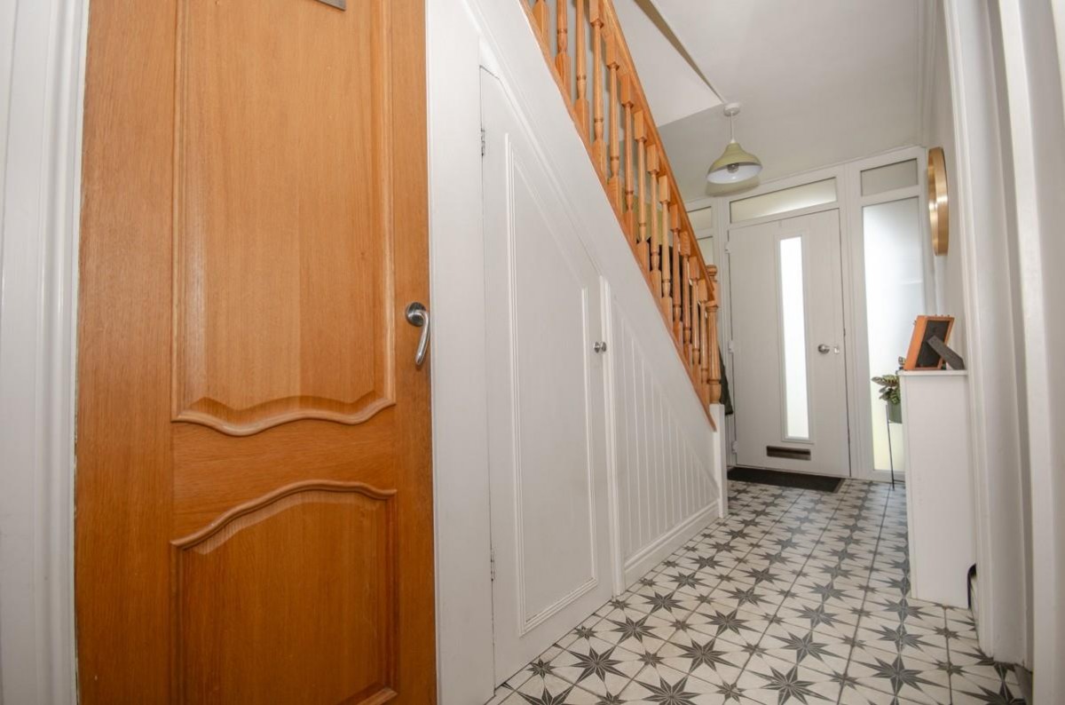 Queensholm Drive, Downend,, Bristol, BS16 6LA