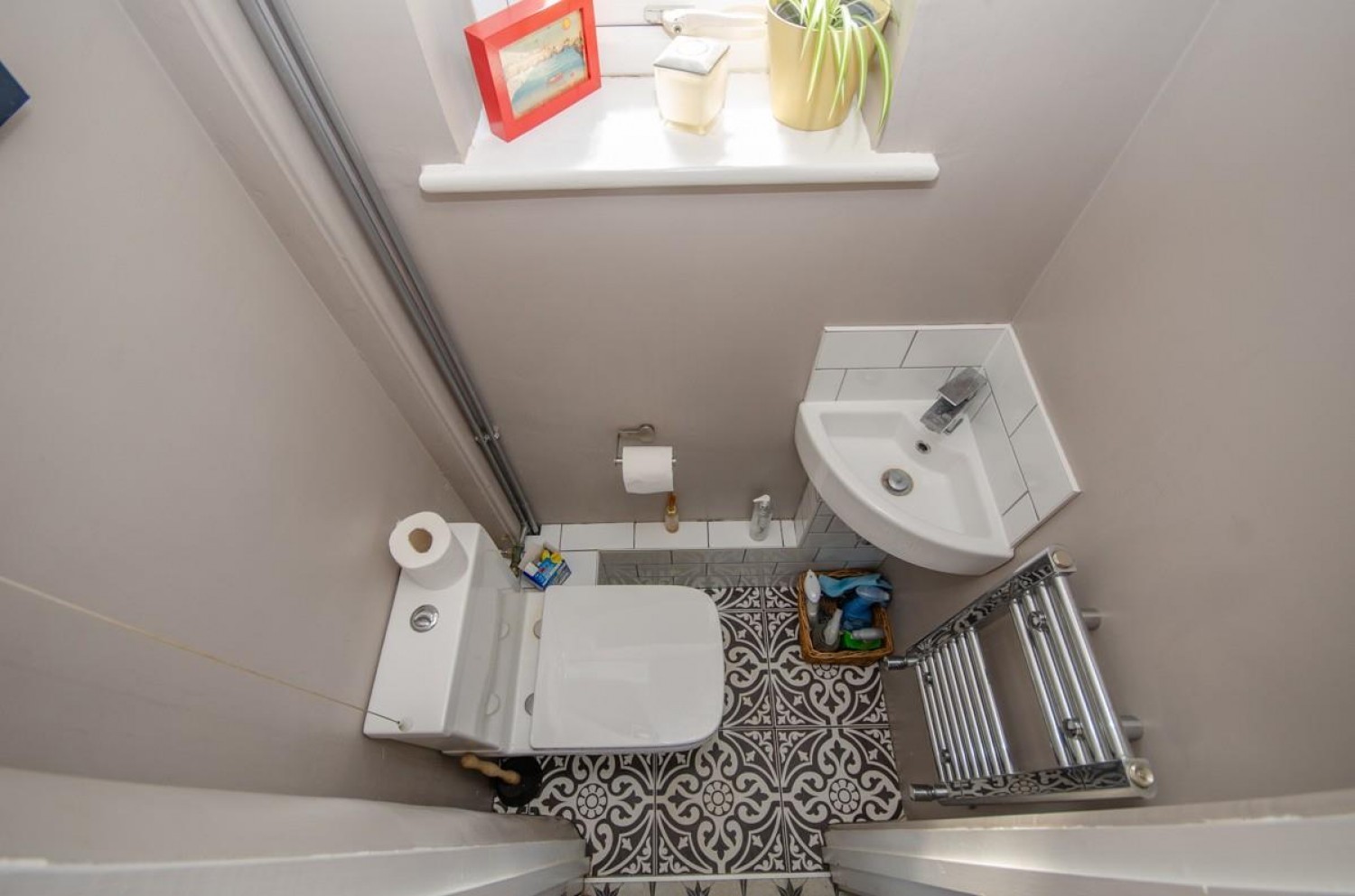 Queensholm Drive, Downend,, Bristol, BS16 6LA