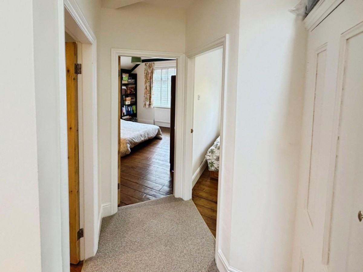 Station Road, Little Sutton