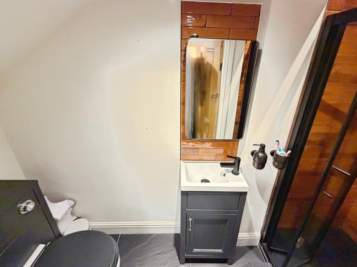 Station Road, Little Sutton