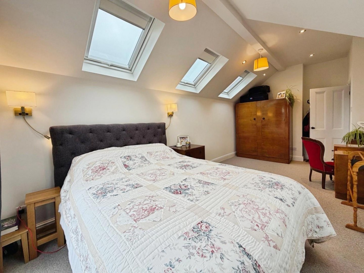 Station Road, Little Sutton