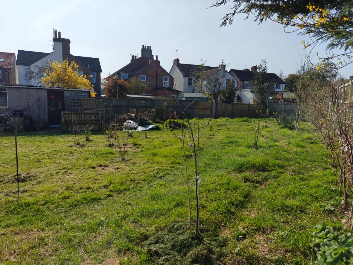 Station Road, Little Sutton