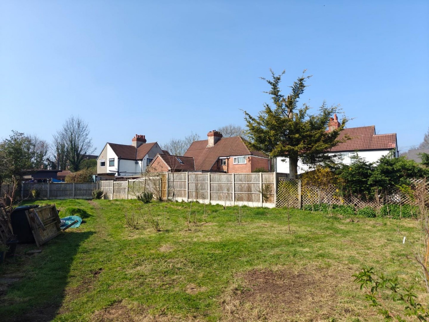 Station Road, Little Sutton