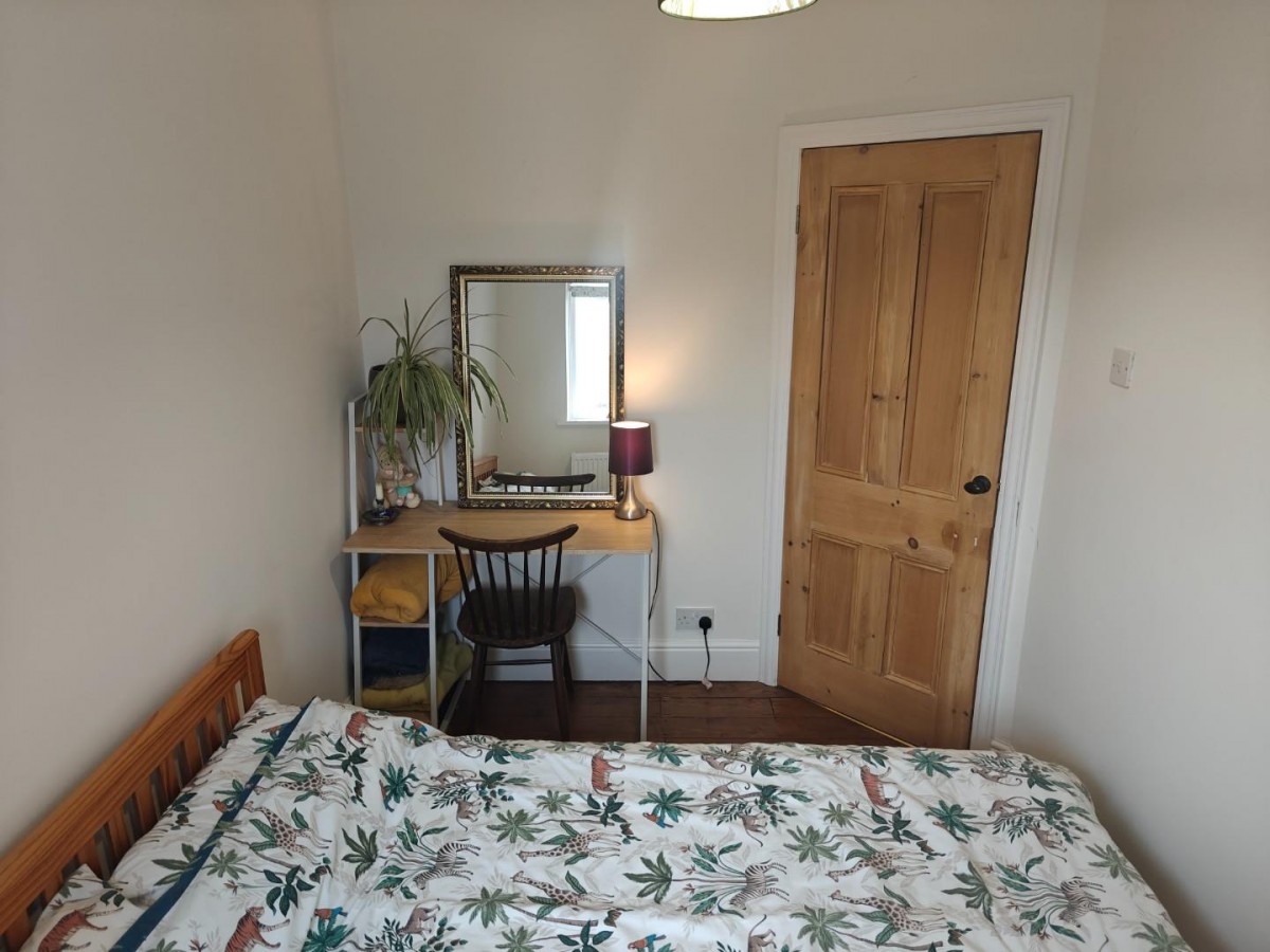 Station Road, Little Sutton