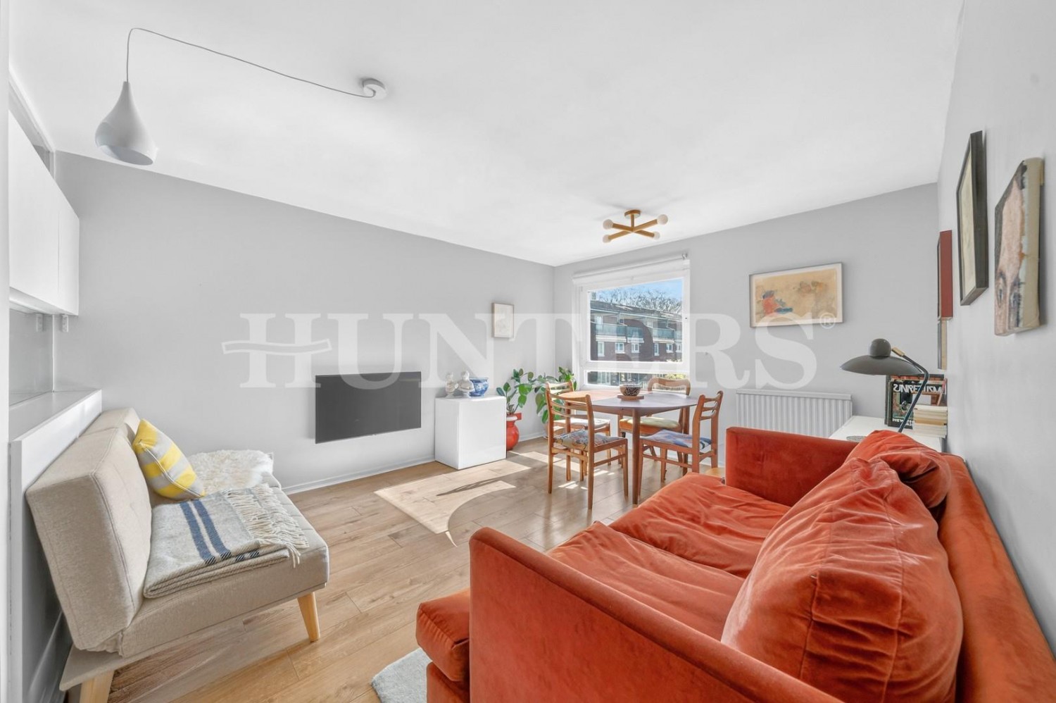 Victoria Crescent, London, N15